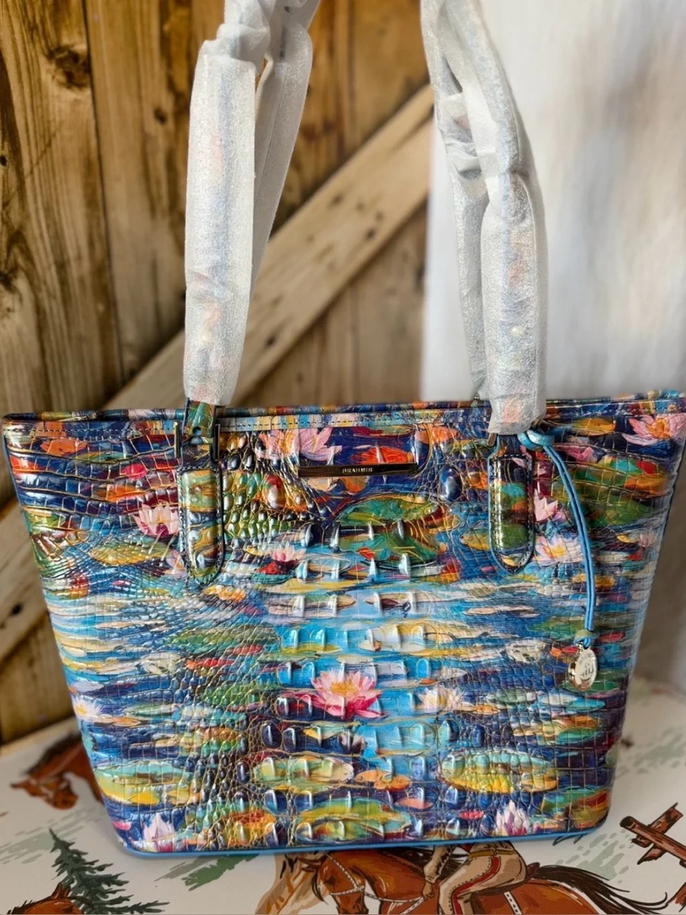FIRM >>> Brahmin Med Asher Waterlily Beautiful floral NWT